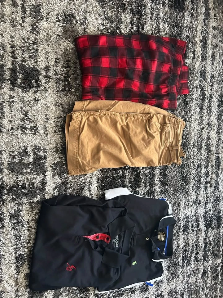 Teenager/Meme Sweaters, Golf Shirts & Shorts Bundle - photo 5