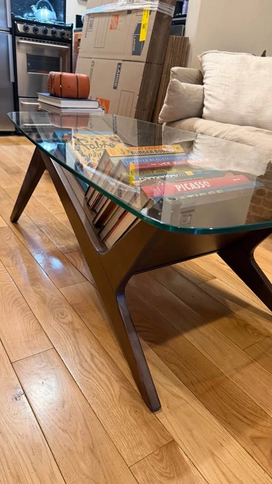 West Elm Marcio Display Coffee Table (46") - photo 3