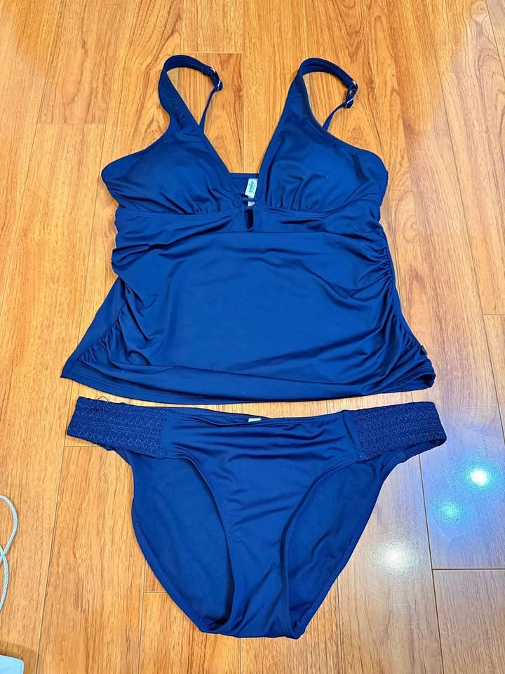 La vie en rose navy blue tankini swimsuit two piece