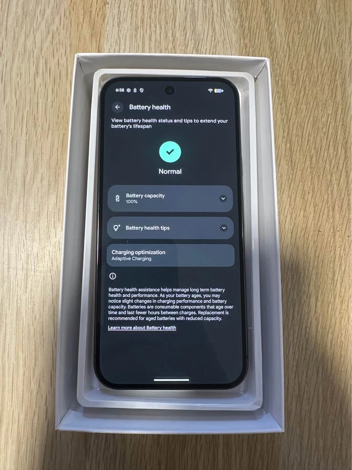 Pixel 10 Pro XL 256gb (100% battery health) - photo 2