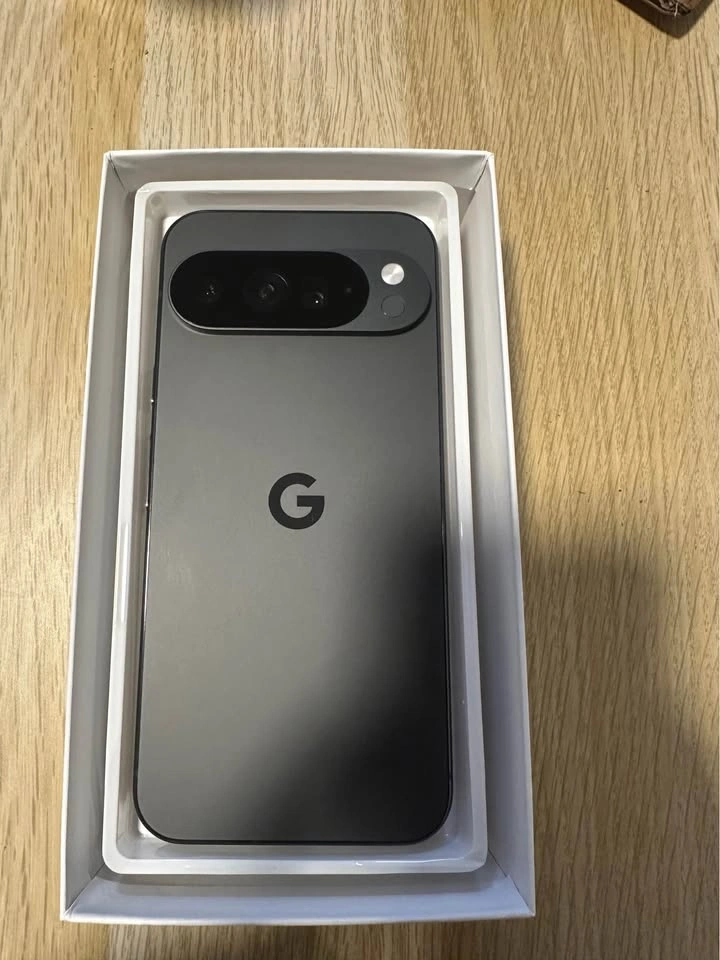 Pixel 10 Pro XL 256gb (100% battery health) - photo 5