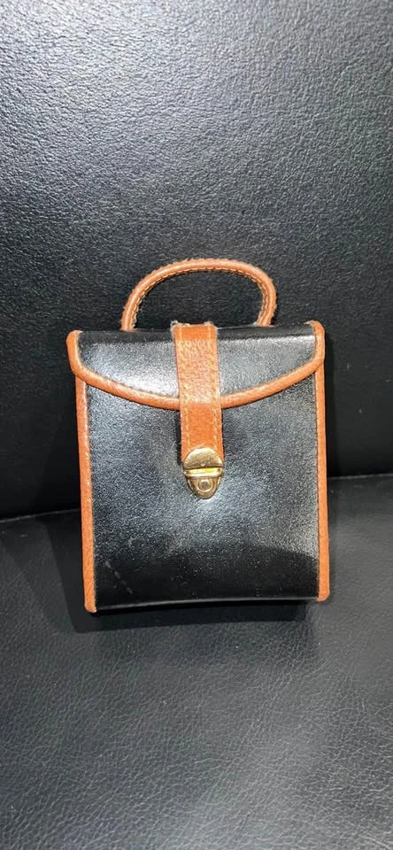 Little travel sized jewelry organizer