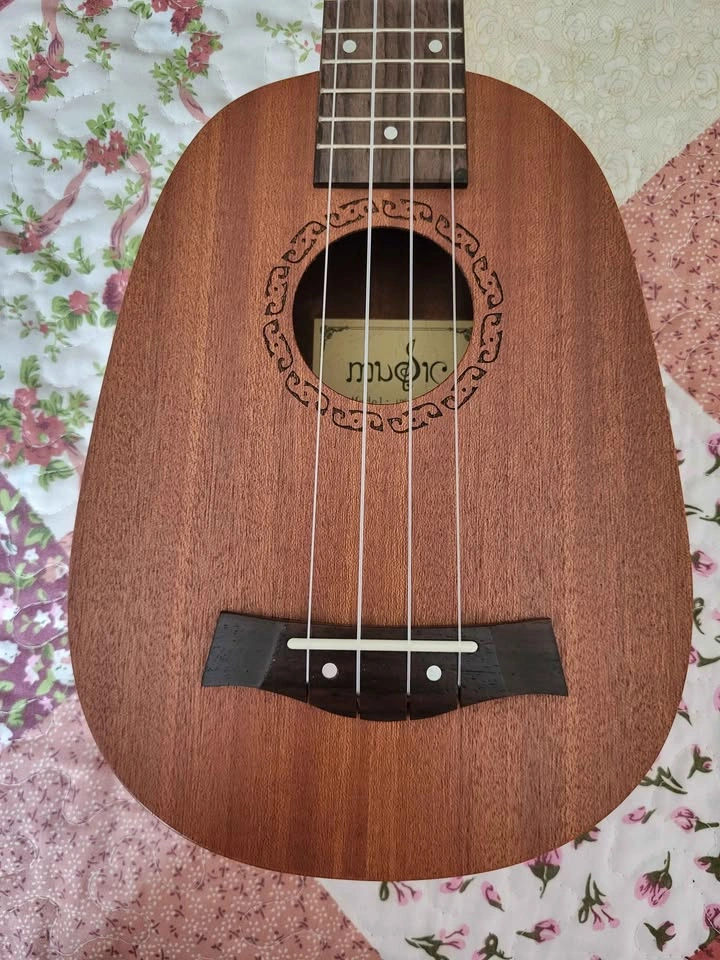 Pineapple Ukulele - 21" - photo 2