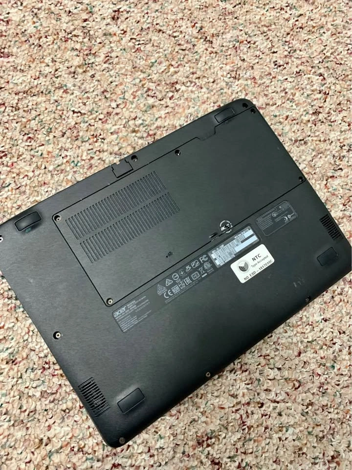 ACER Aspire 3 10.1’ (A311-31-C2WP) - photo 4