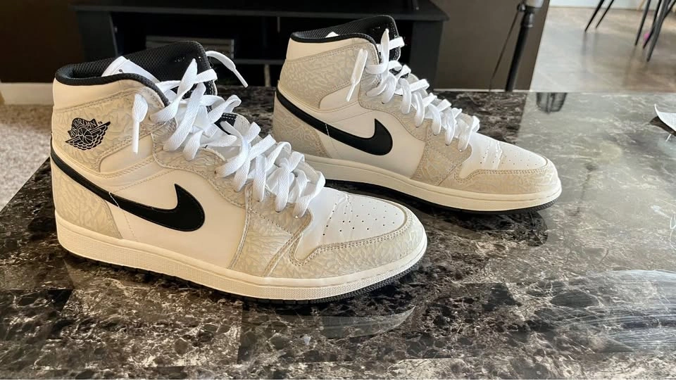 Jordan 1 Retro 2015 White Elephant Print Sz 10.5 - photo 2