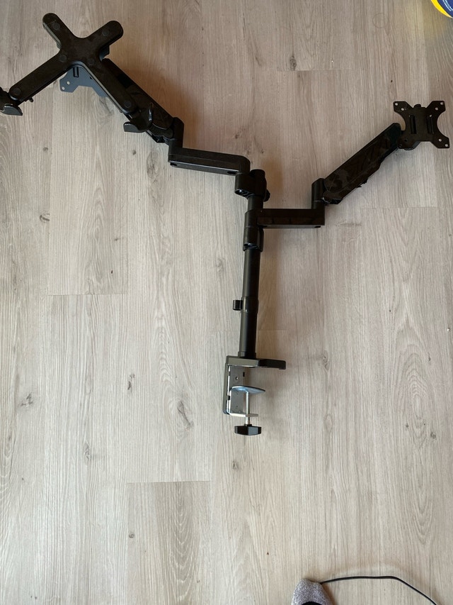 Ergotron Dual Monitor Mount