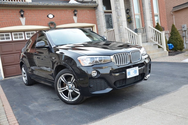 2017 BMW X4 xDrive M Sport Fully Loaded - photo 2