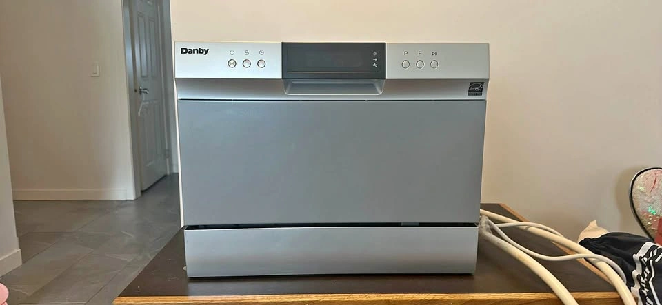 Danby Portable Dishwasher – Countertop