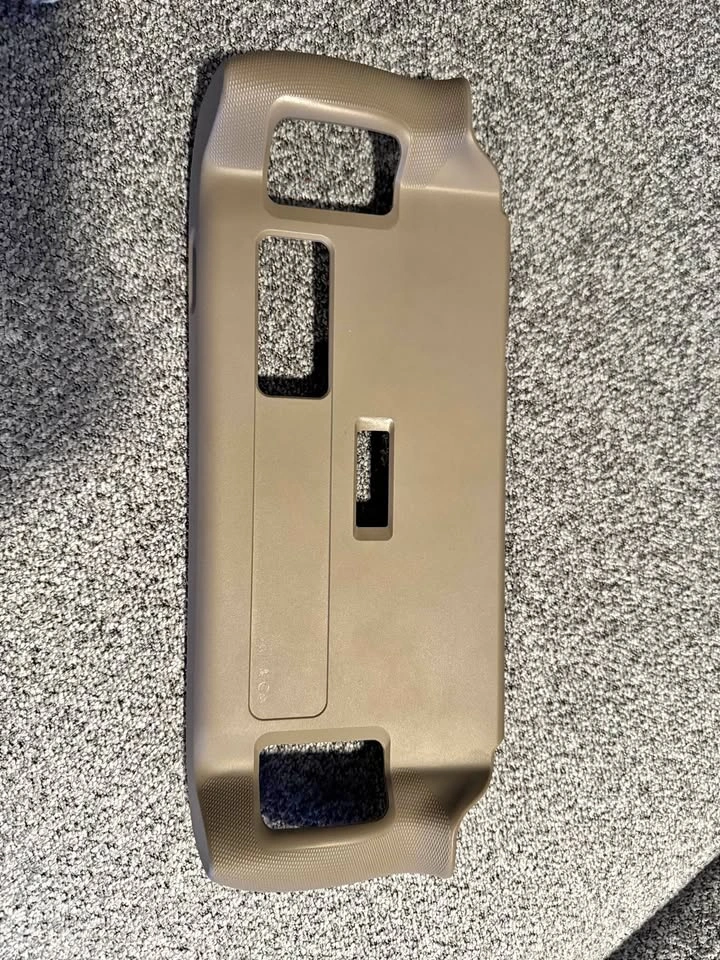 Skull & Co. GripCase SD for Steam Deck. Coyote Gray.