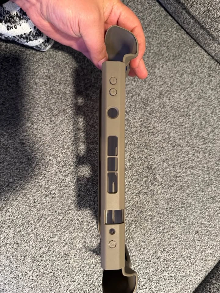 Skull & Co. GripCase SD for Steam Deck. Coyote Gray. - photo 3