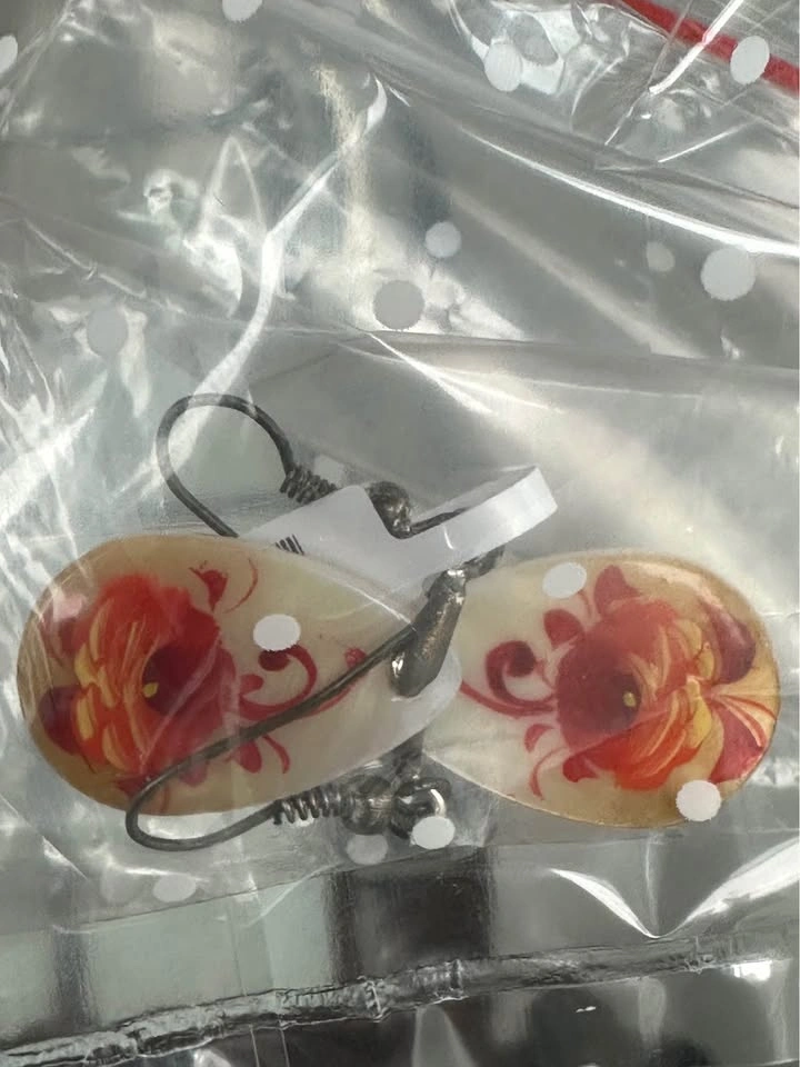 Floral Teardrop Dangle Earrings - photo 3