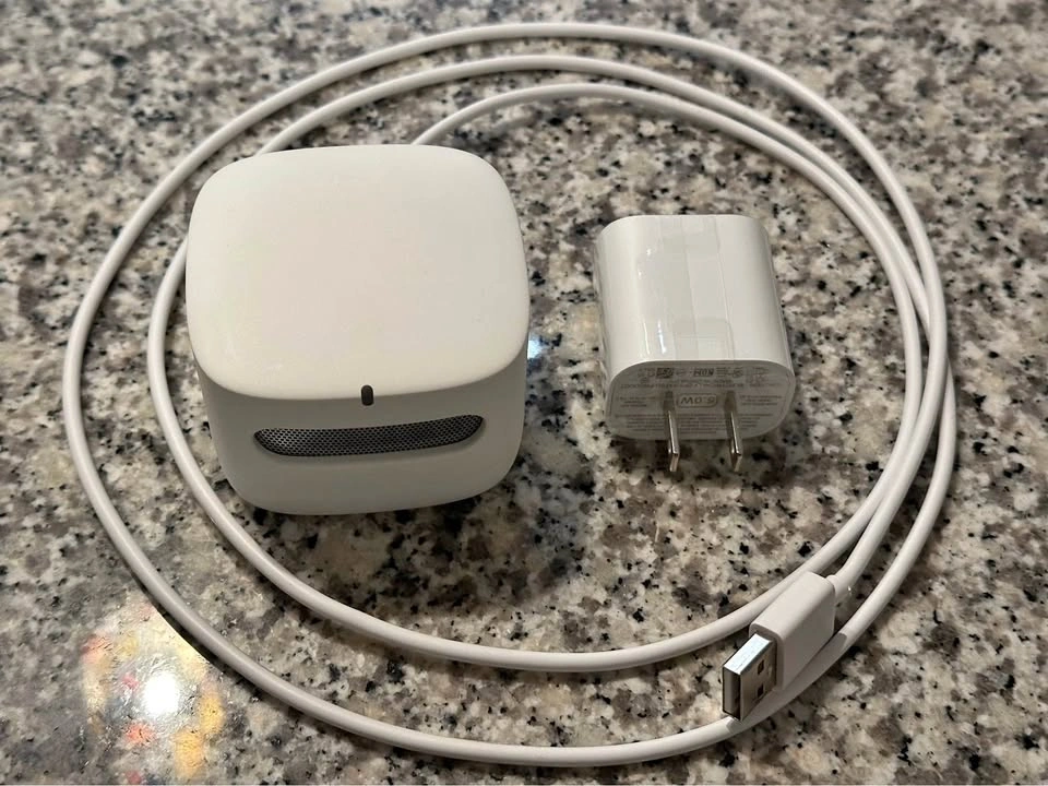 Amazon Smart Air Quality Monitor