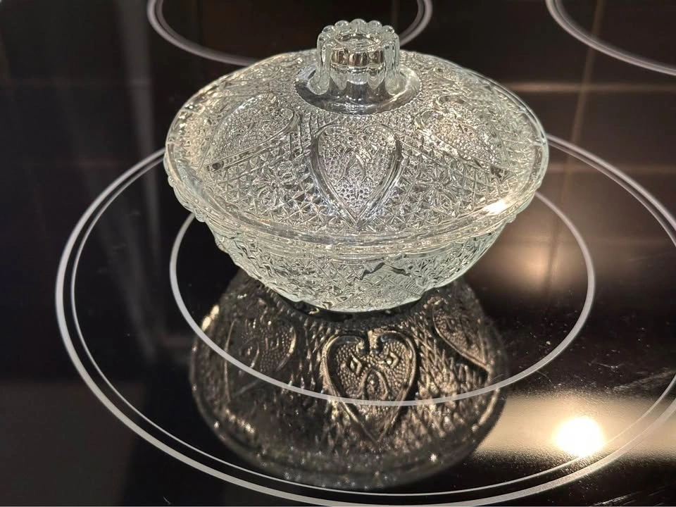 Vintage Clear Glass Sugar/Candy Dish with Lid