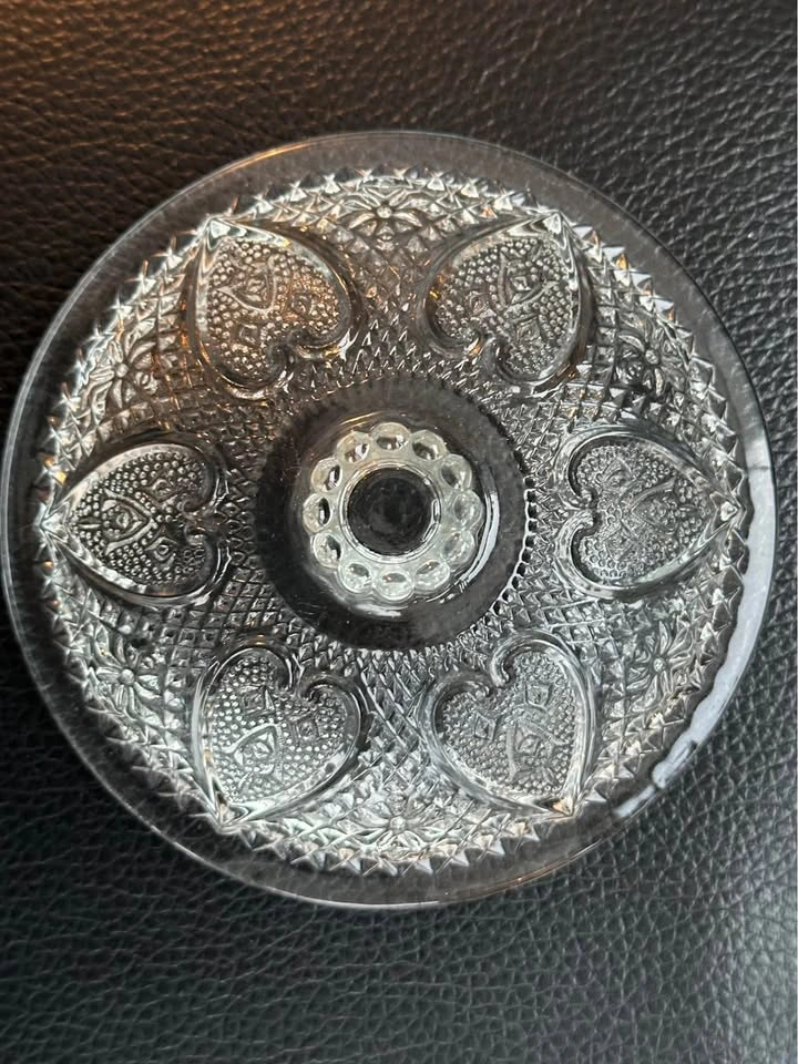 Vintage Clear Glass Sugar/Candy Dish with Lid - photo 3