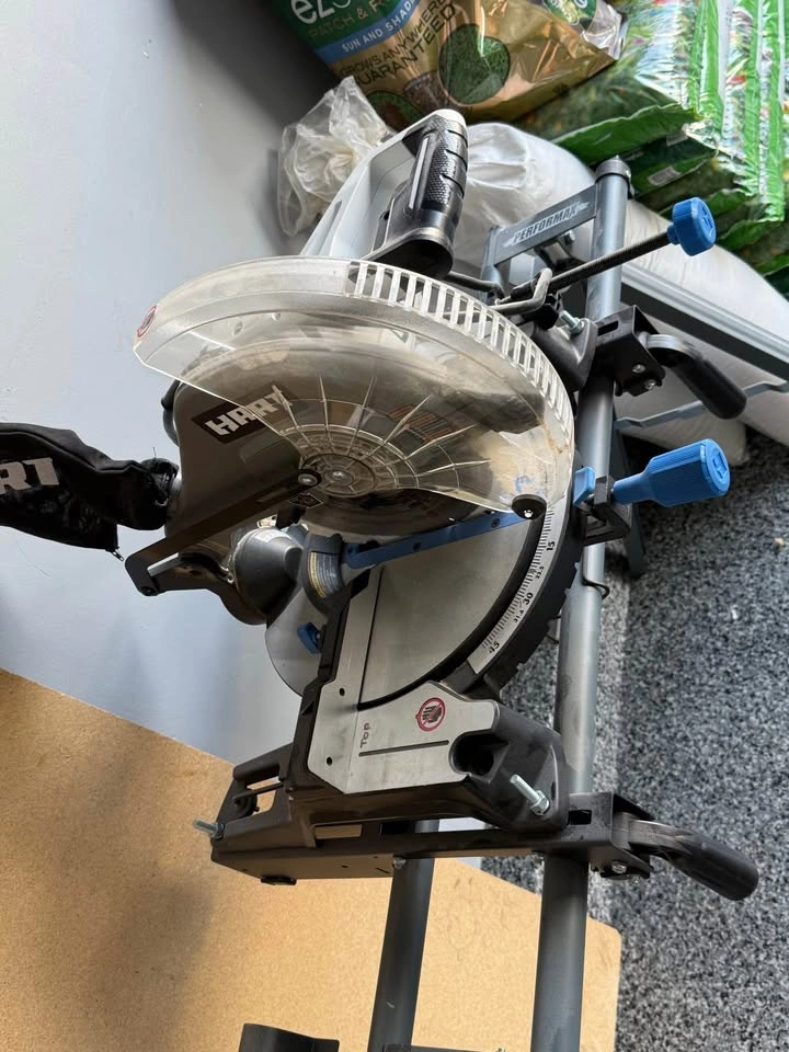 Hart Delta ShopMaster 10 inch Sliding Miter Saw with Stand - photo 2