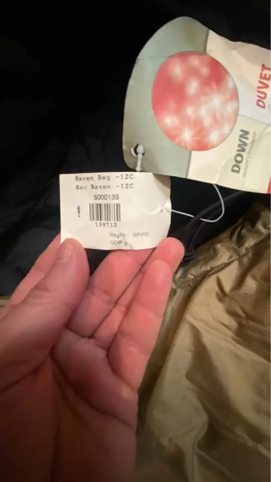 MEC Down sleeping bag Raven -12C New.. 150$ OBO - photo 3