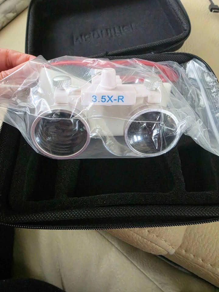 Medident 3.5X Loupes Magnifying Glasses w/ Case - photo 3