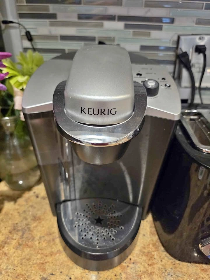 Keurig Coffee Maker Single Serve Brewer