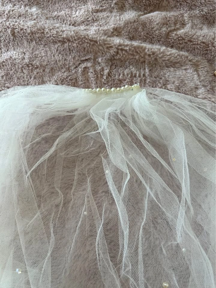 Elegant Vintage Wedding Dress - photo 5