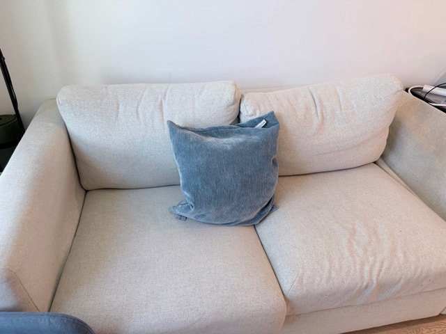 Crate and Barrel Loveseat - photo 2
