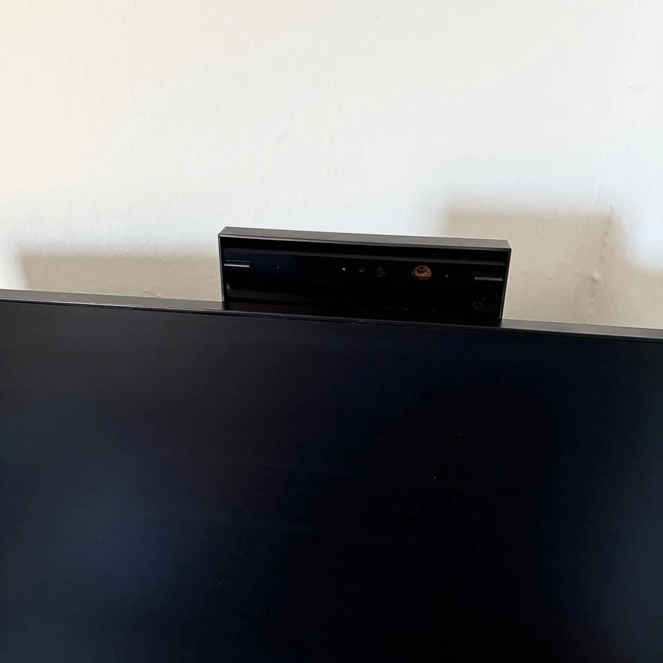HP 24LED Monitor (E24mv G4) with Embedded Camera - photo 3