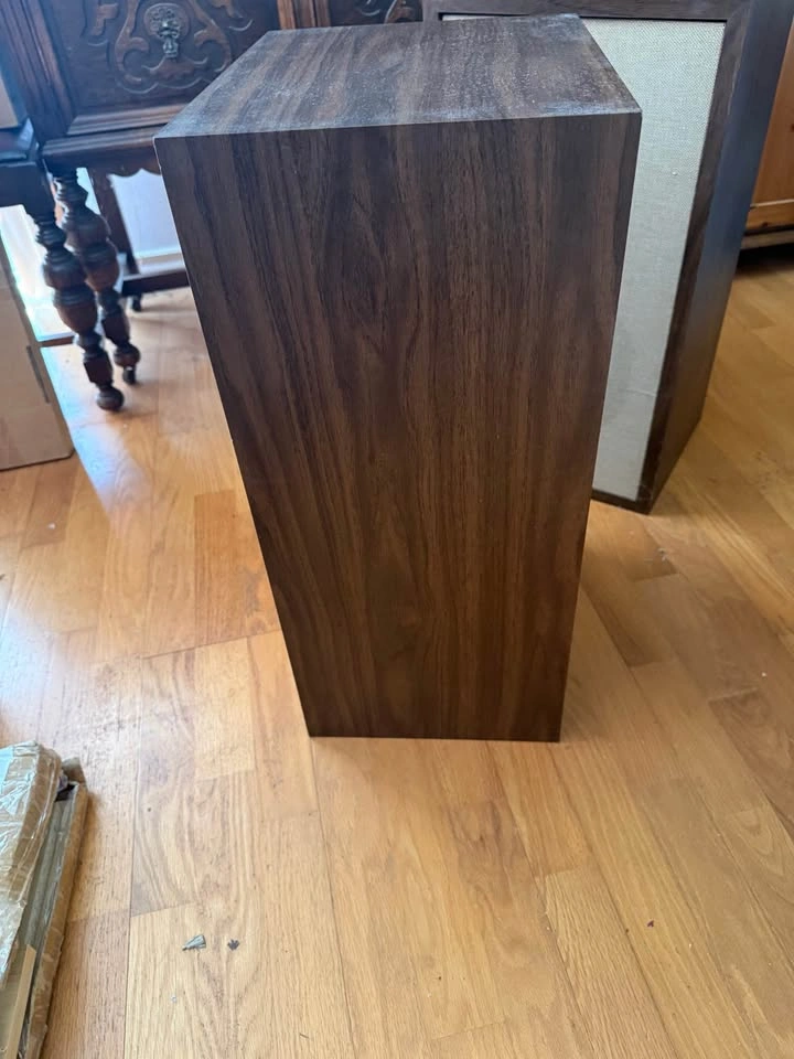 Vintage Advent Loudspeaker - photo 4