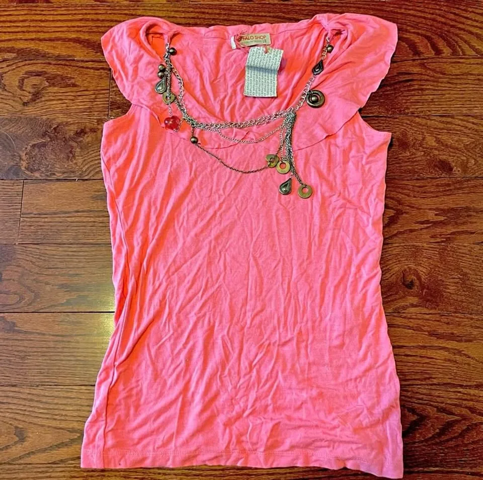 NWT Buffalo Shop Ruffle Sleeve Top - Size L thumbnail