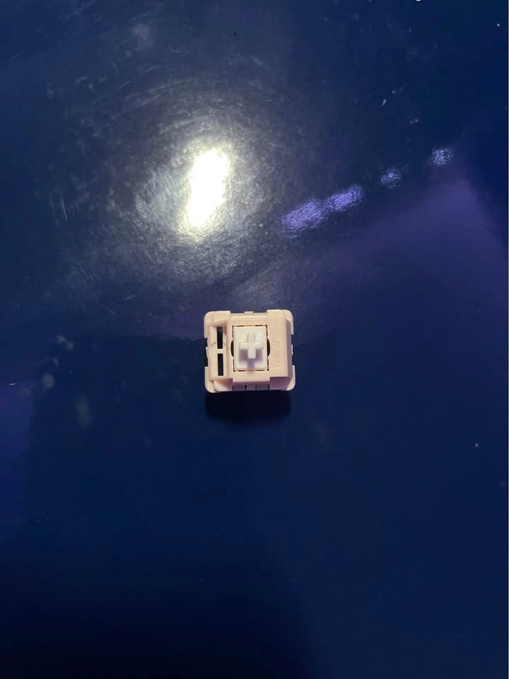 [Mississauga] 92x RK Linear Cream Switches - photo 5