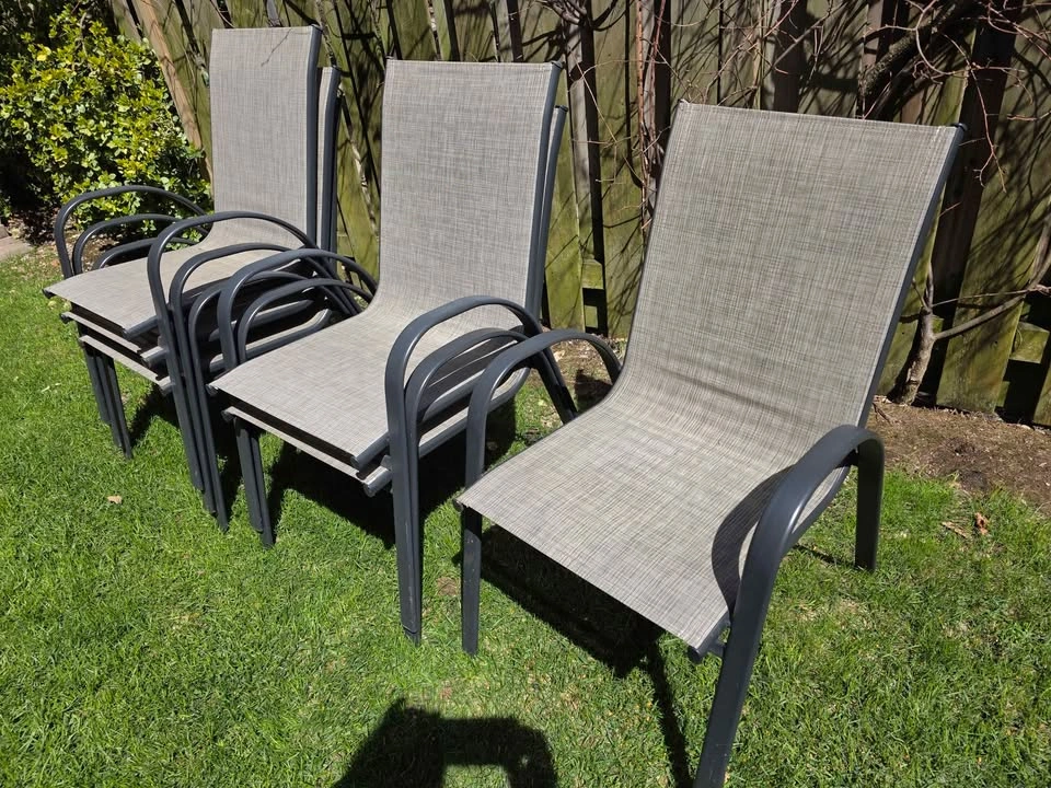 Glass Patio Table with 6 Chairs - photo 4