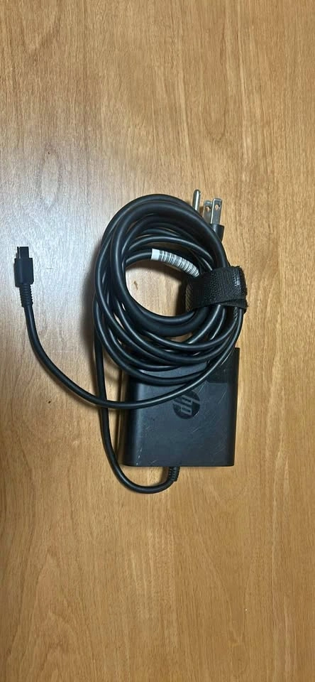HP 65W USB-C AC power adapter