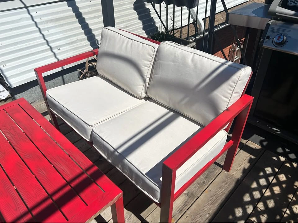 Patio set - love seat 2x club chairs and coffee table - photo 3