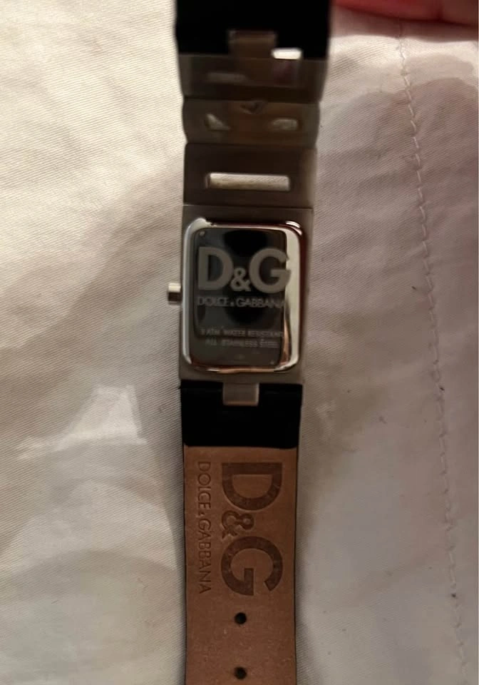 D&G Swiss Quartz Watch DW0507 Women Silver Steel Rectangle Leath - photo 2