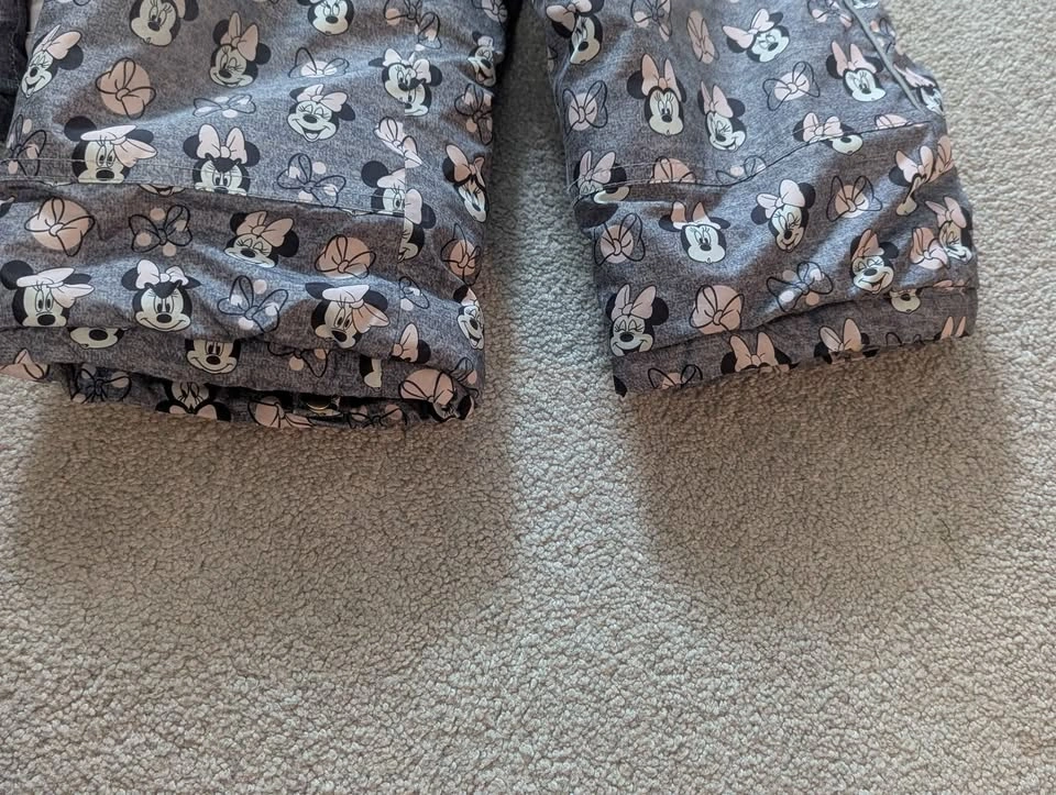 Size 3T Snowsuit - photo 3