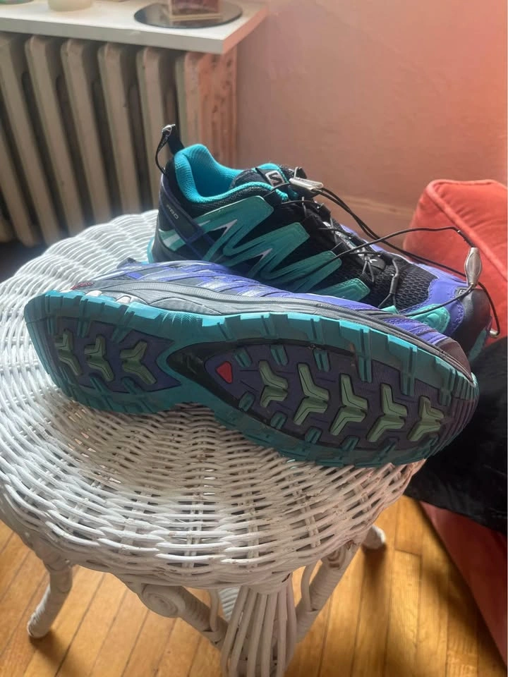 Salomon mountain trail W7 shoes, like new - photo 3