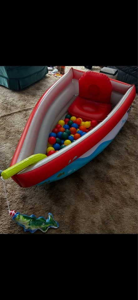 Kids boat ball pit - photo 2