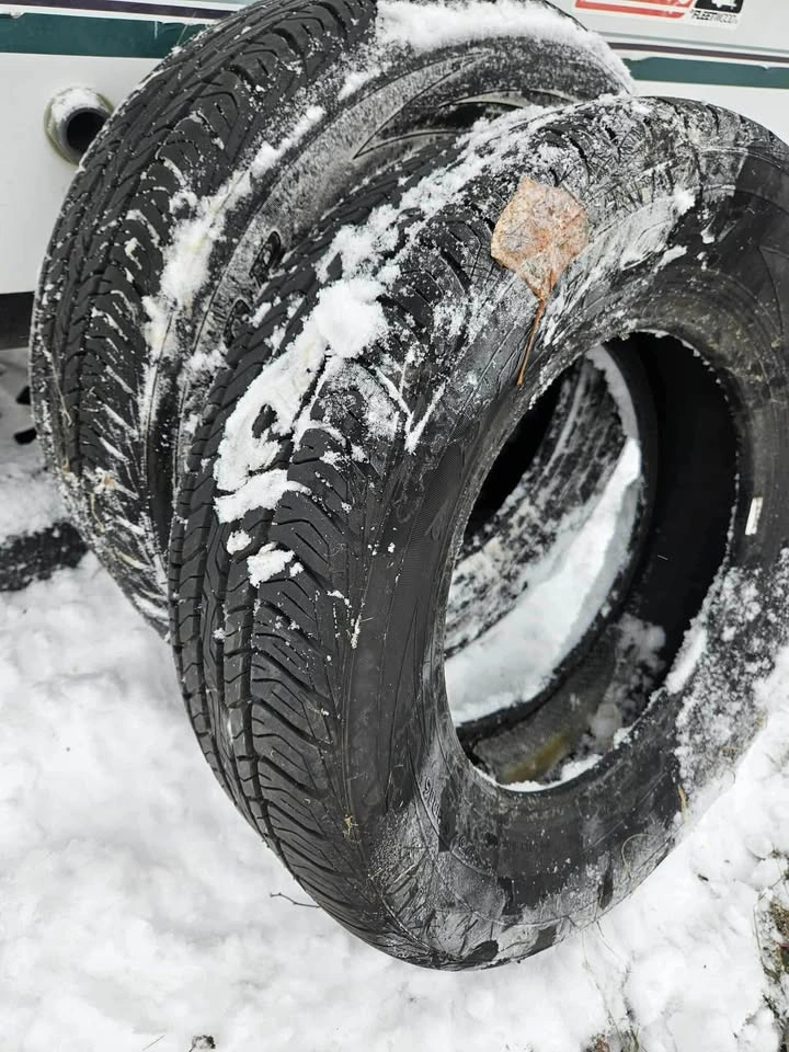 Tires - photo 3