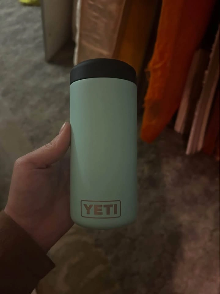 Slim Can Yeti Colster - photo 2