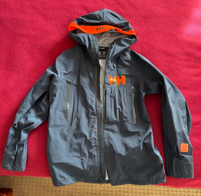 Helly Hansen Sogn 2.0 winter shell jacket. Men’s medium.