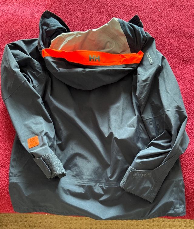 Helly Hansen Sogn 2.0 winter shell jacket. Men’s medium. - photo 2