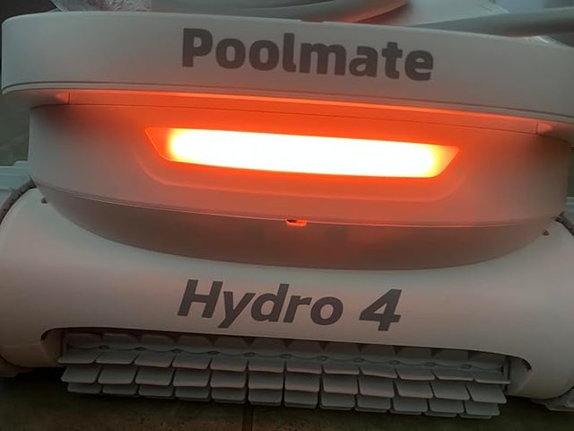 Chasing Hydro 4 SE Pool Vacuum - photo 4