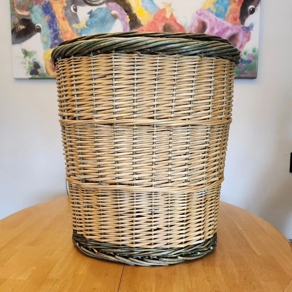 🌱 Large Wicker Basket, Hamper, Storage Container - photo 3