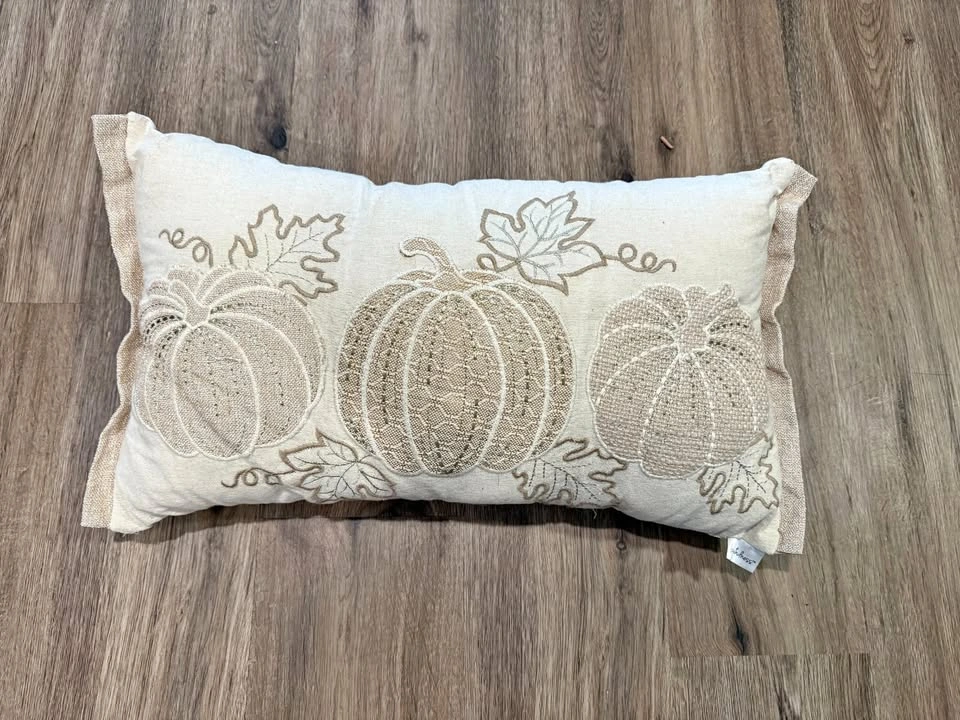 Fall Pumpkin Decorative Pillow (Neutral Linen Style) - Free