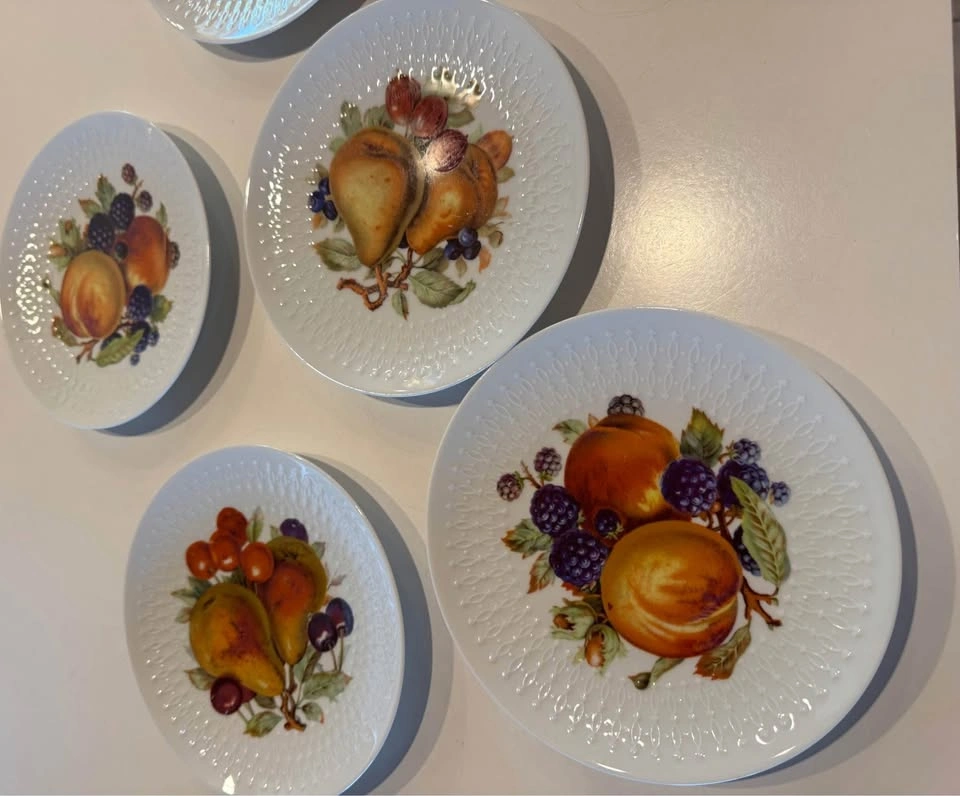 Mitterteich Bavaria Germany Dishes Set of 8 - photo 2