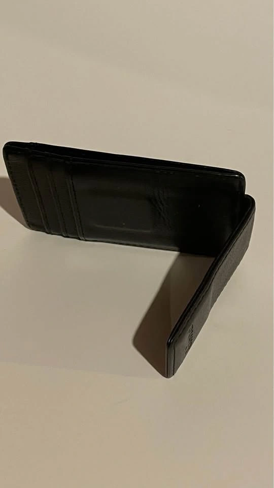 Unbranded Magnetic Clip Bifold Wallet - Sleek and Secure - photo 3