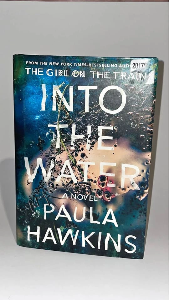 Into the Water by Paula Hawkins (Hardcover) – Bestseller Thrille
