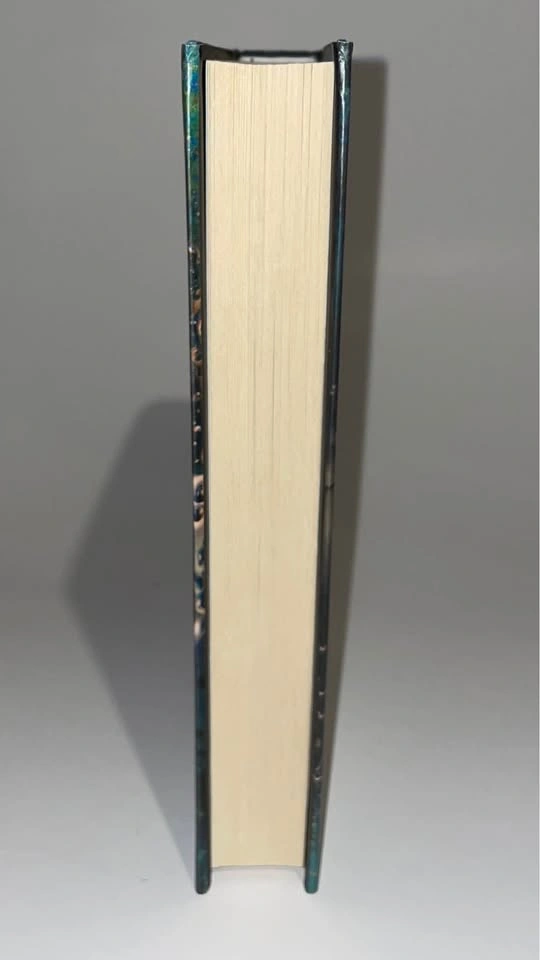 Into the Water by Paula Hawkins (Hardcover) – Bestseller Thrille - photo 4