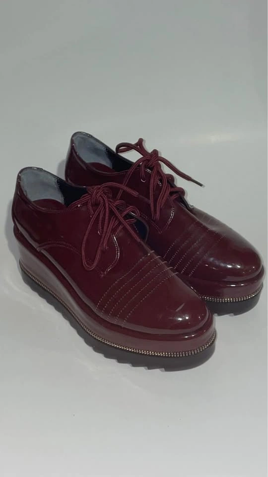 Red Lips Burgundy Patent Leather Platform Oxfords - Size 38 - photo 2