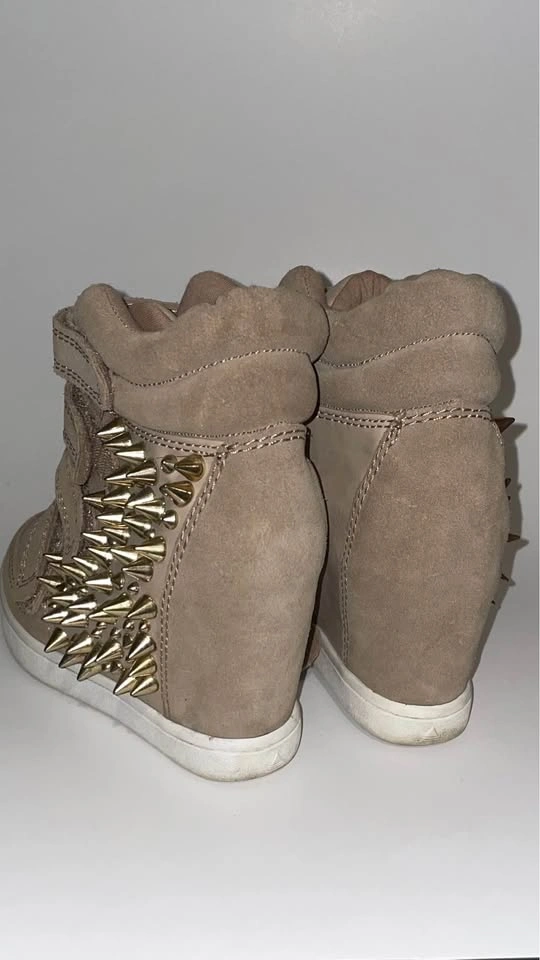 Aldo Beige Pointed-Toe D'Orsay Ankle Boots - Size 7 - photo 4