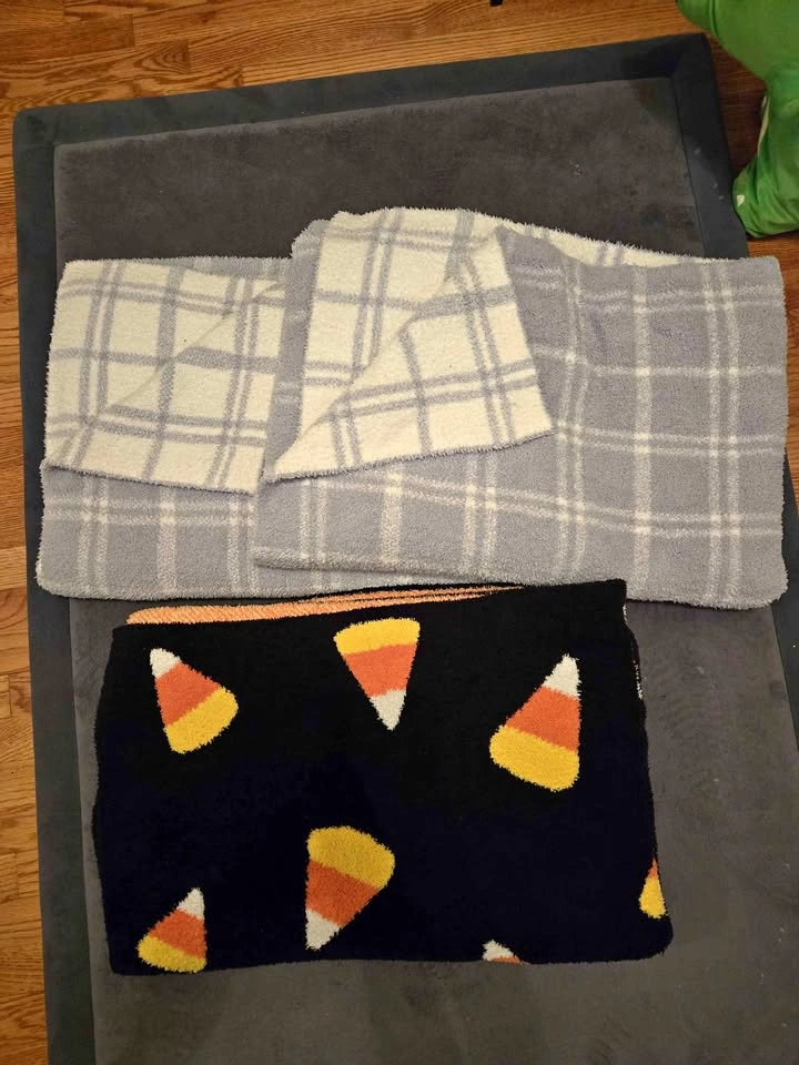 Throw blankets