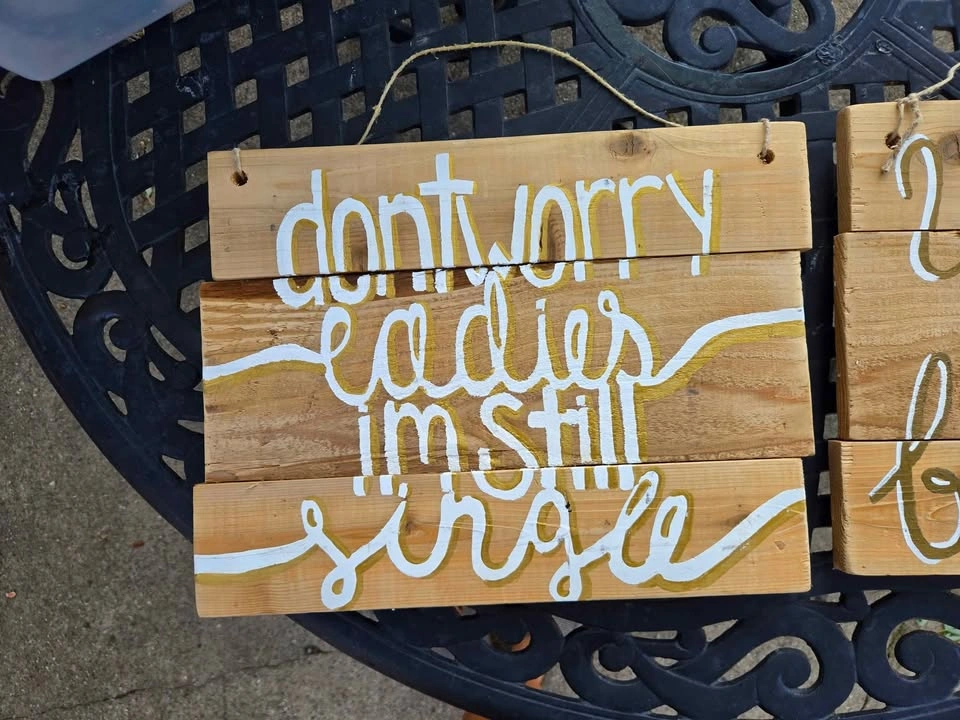 Wedding Signs & Flower Girl Baskets - photo 2